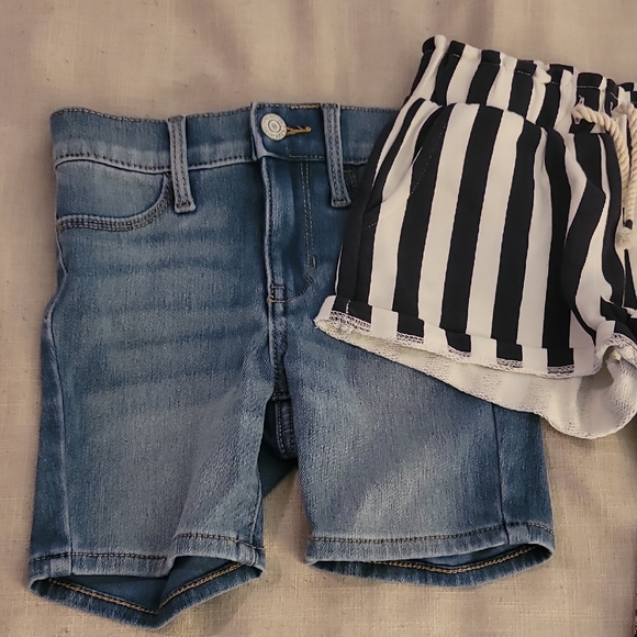 x8 Girls Shorts Lot, Size 6 Various Styles, Old Navy, Zara, ChildPlace, Carter's - Picture 3 of 6